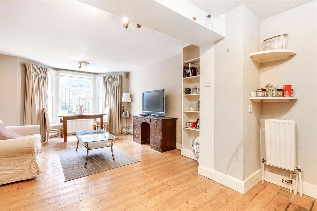 Property photo 2 of 6