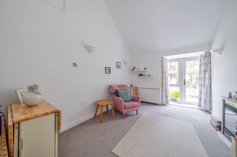 Property photo 2 of 20 Lounge Angle 3