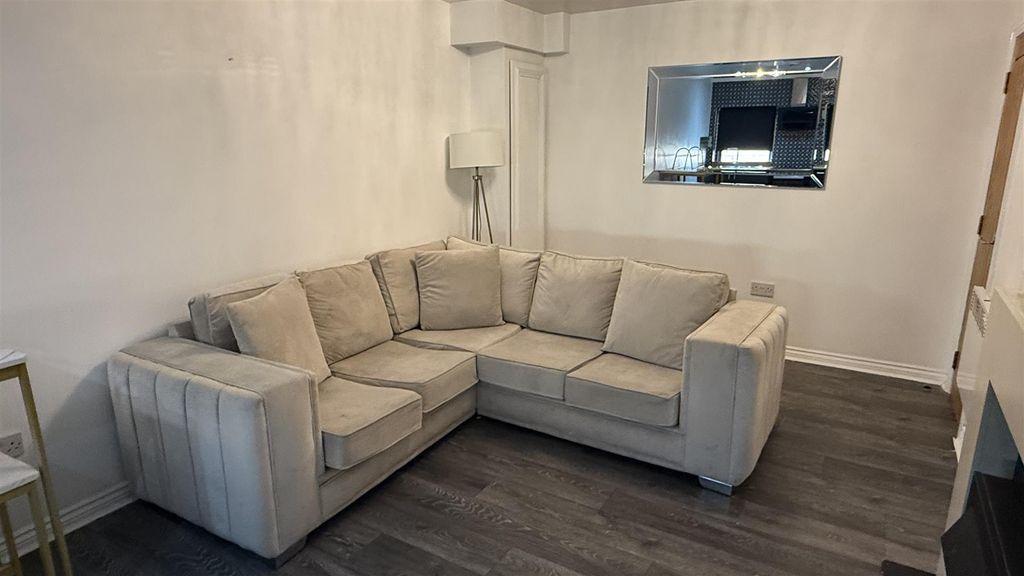 Property photo 3 of 17 Img_5614.Jpeg