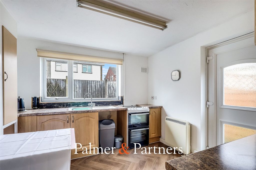 Property photo 2 of 12 Picture No. 12