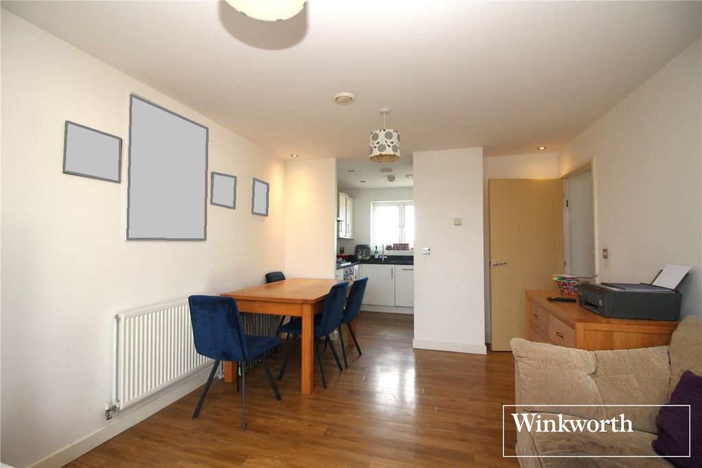 Property photo 3 of 9 Picture No. 11