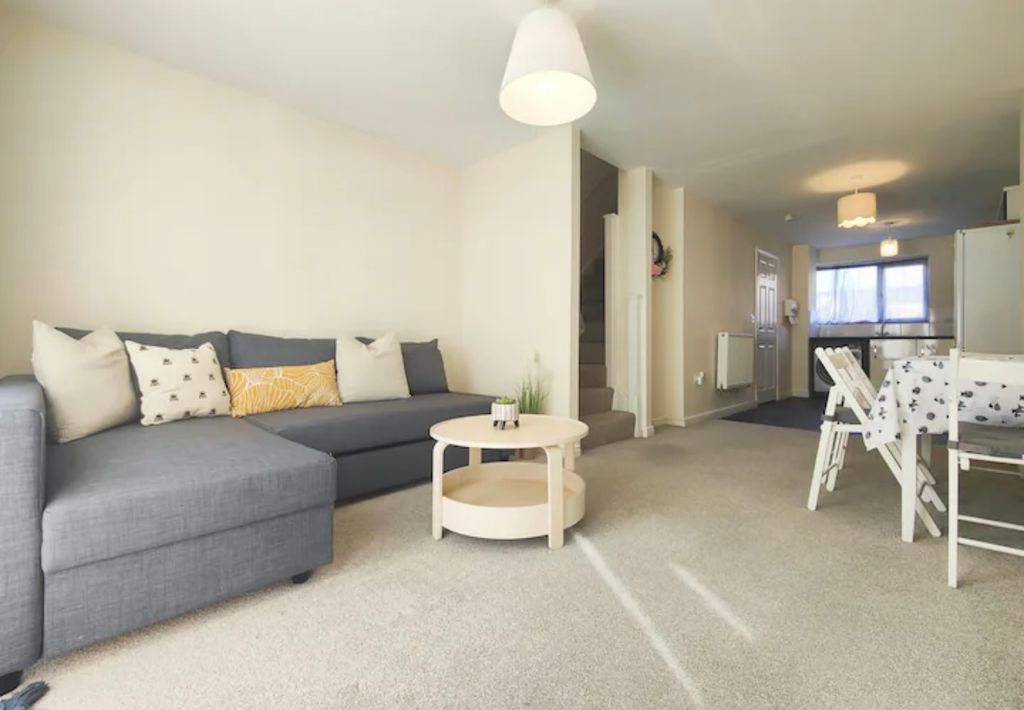 Property photo 2 of 13 0604_3