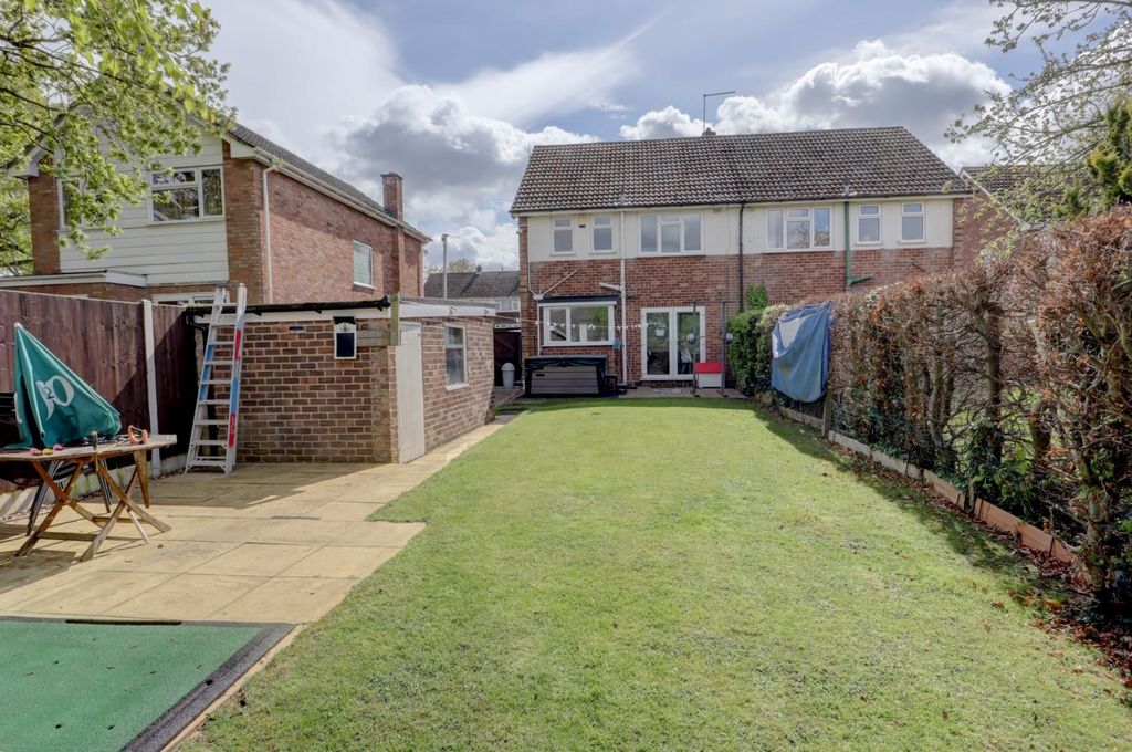 Property photo 2 of 18