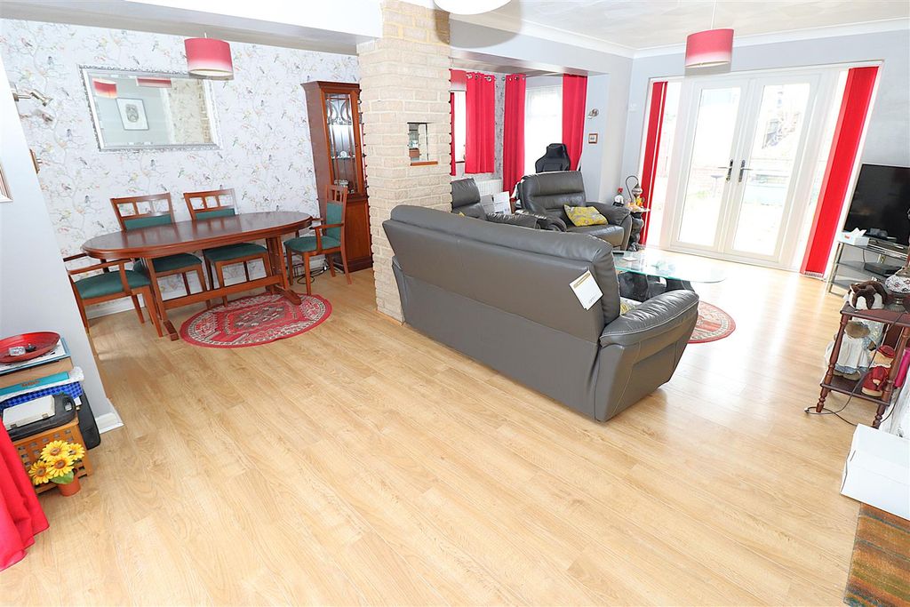 Property photo 2 of 15 Img_8666.Jpg