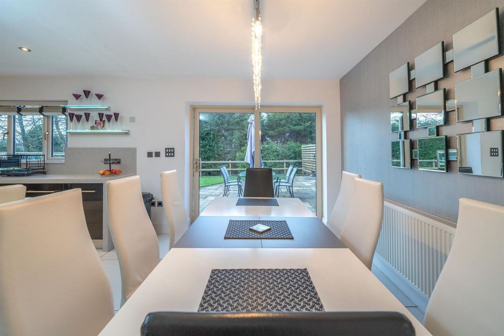 Additional image 18 of 4 bed detached house for saleHaywards Close, Glossop SK13