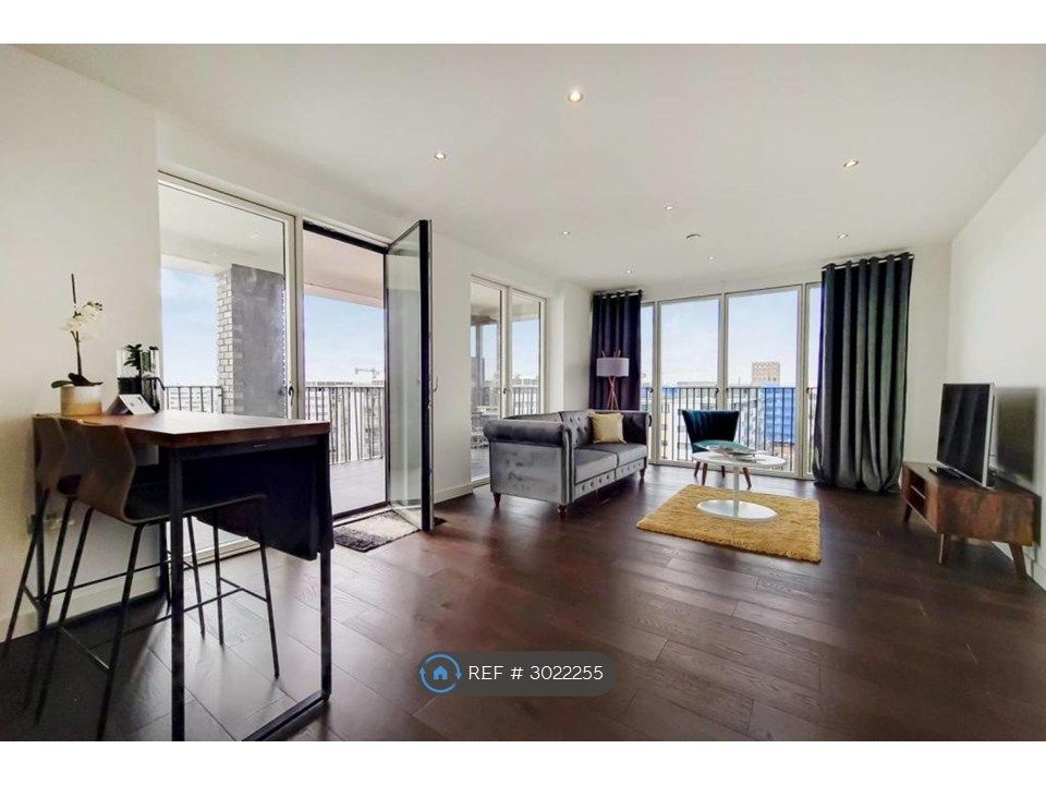 Property photo 3 of 13 Large Open Plan Space