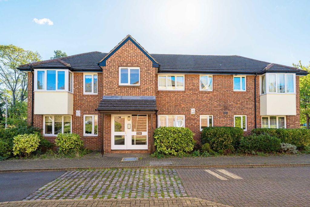 Property photo 1 of 6