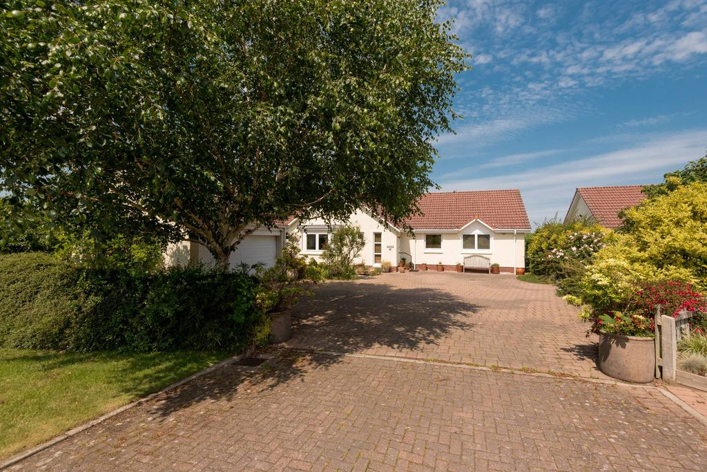 Additional image 40 of 4 bed detached bungalow for sale1 Hopetoun Park, Gullane EH31