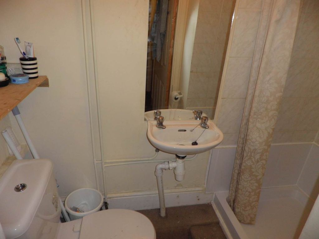 Property photo 3 of 3 Shower Room