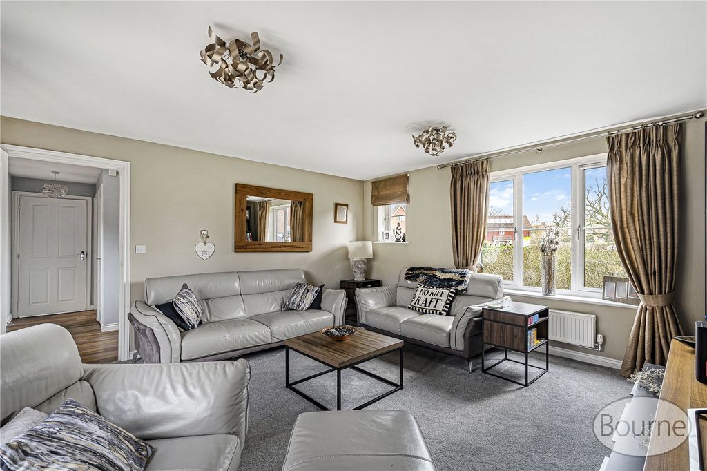 Property photo 2 of 23 Picture No. 25