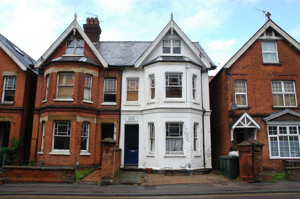 Property photo 2 of 5