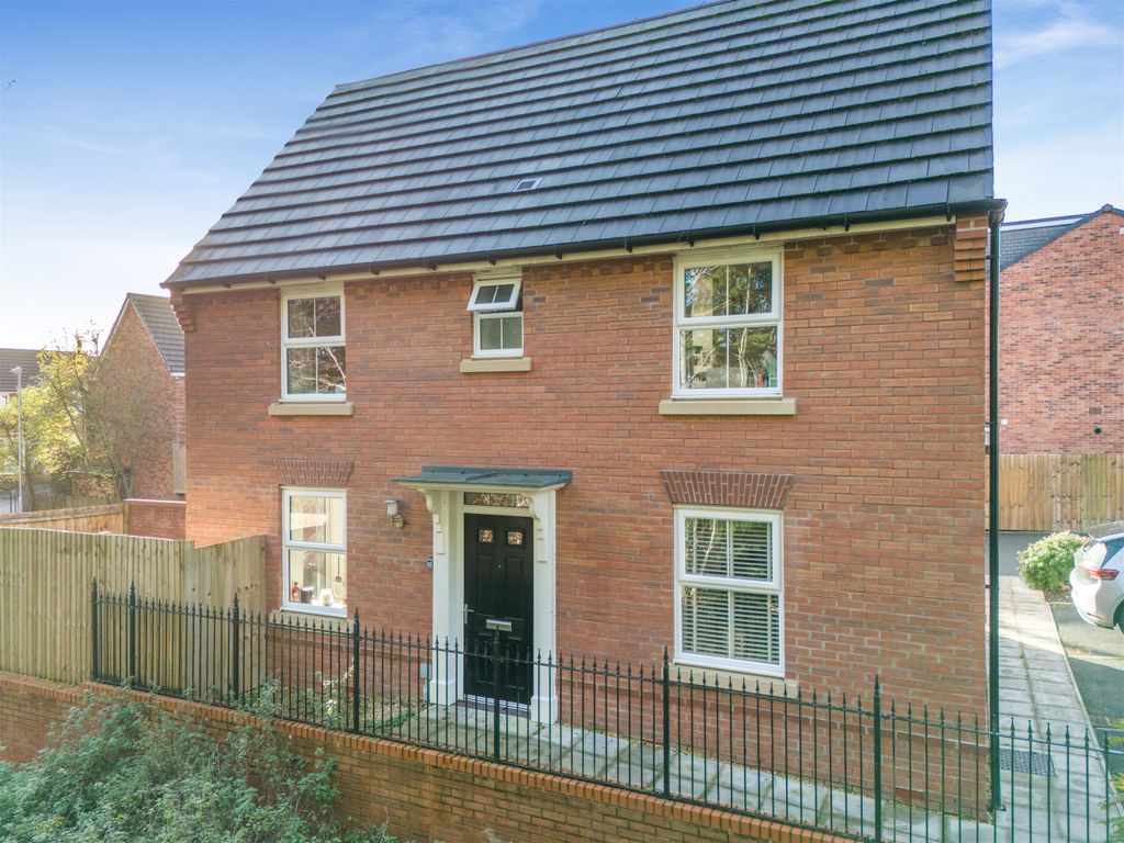 Property photo 1 of 22