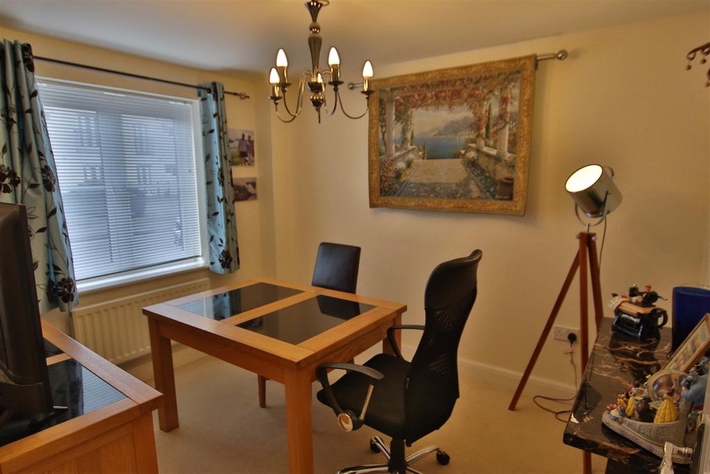 Property photo 2 of 13 Img_6164.Jpg