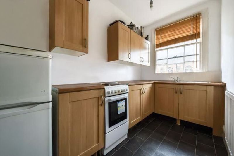 Property photo 3 of 10 Photo 3