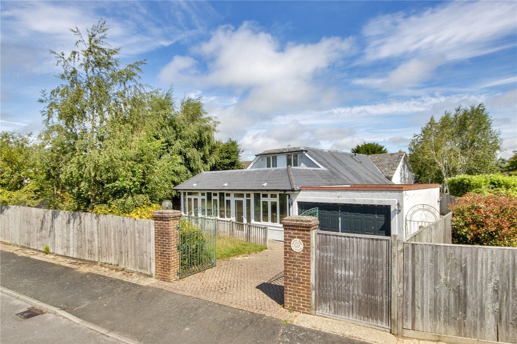 Property photo 1 of 28 Lane End Cottage