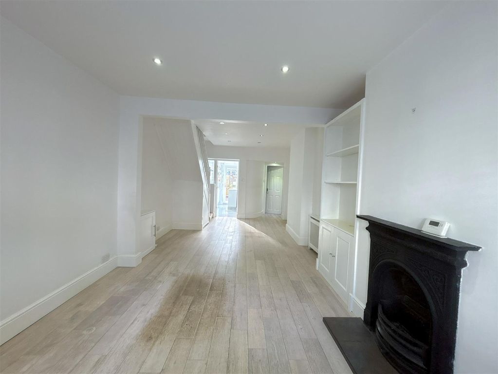 Property photo 3 of 12 Img_0275.Jpg