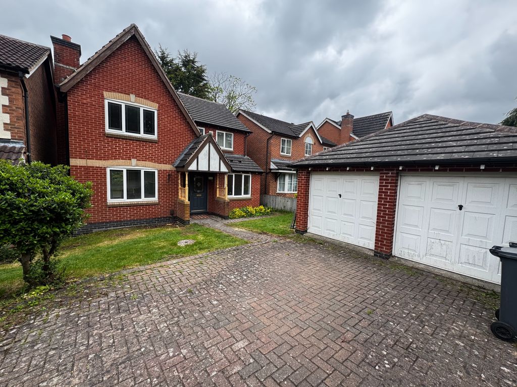 Property photo 2 of 17