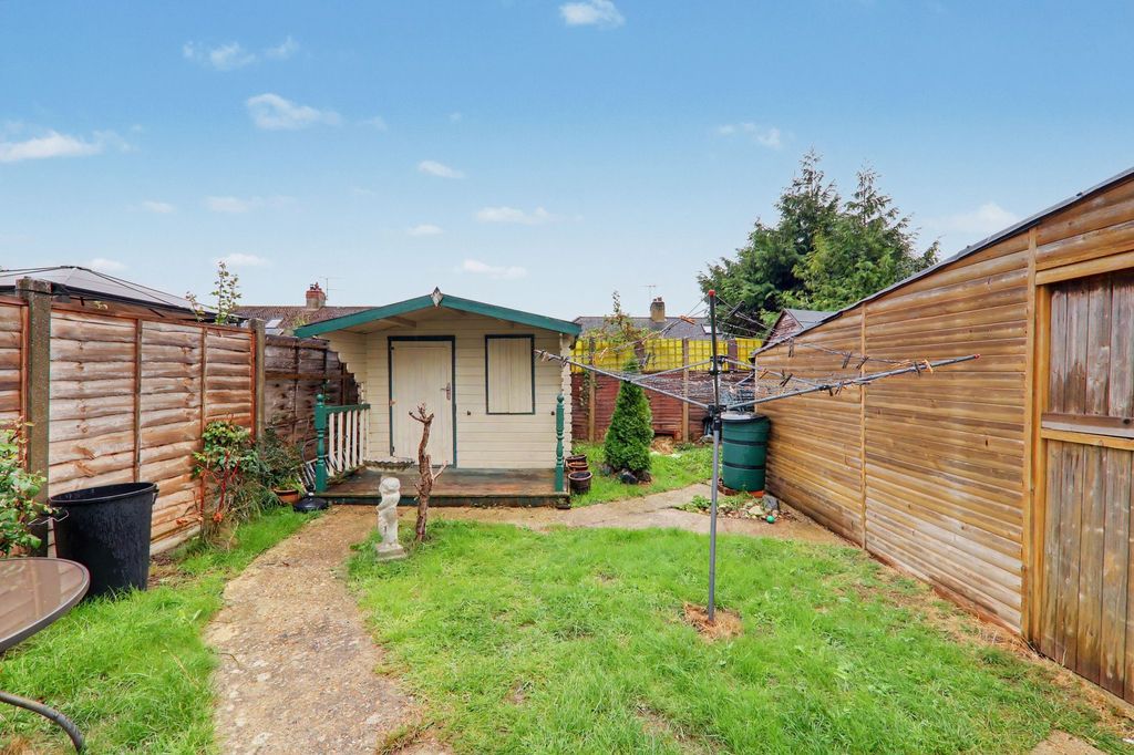 Property photo 3 of 11