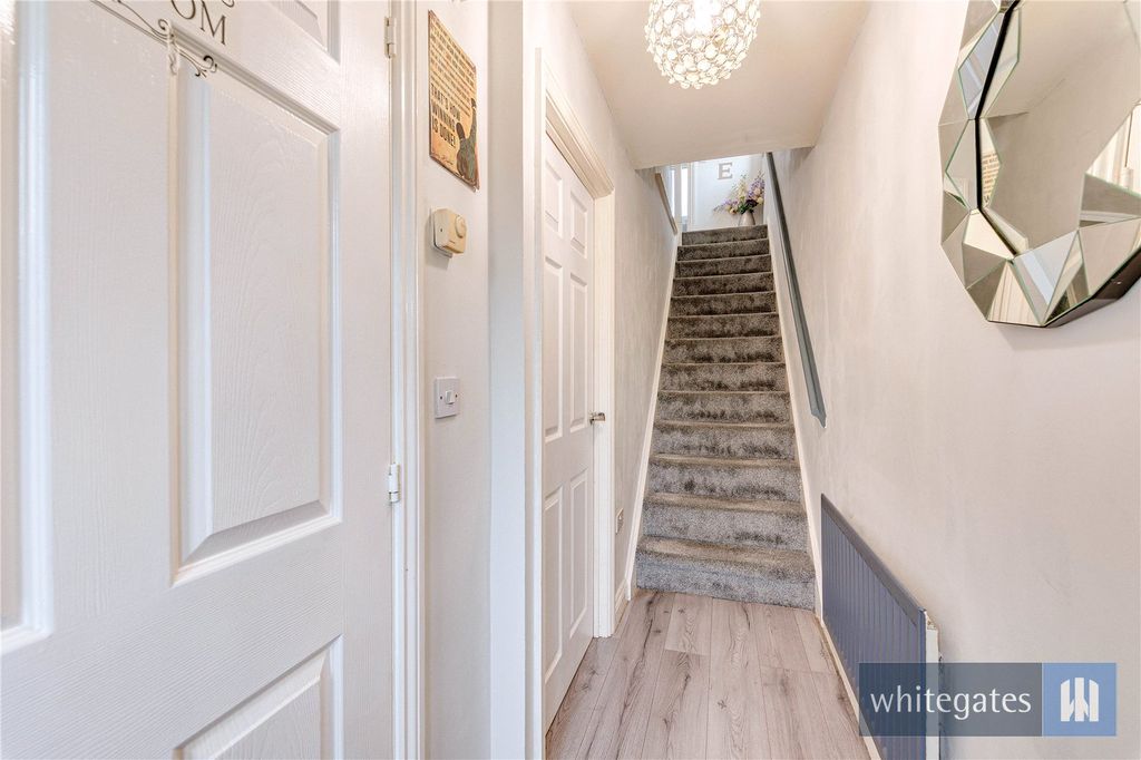 Property photo 3 of 21 Picture No. 23