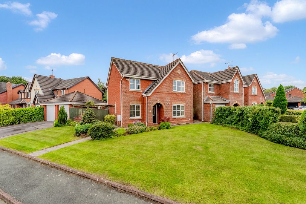 Property photo 1 of 31