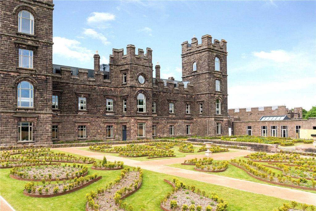 Property photo 1 of 21 Riber Castle