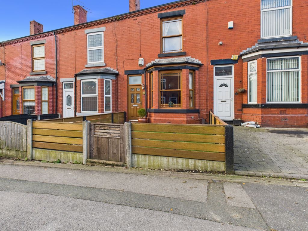 Property photo 1 of 19 Cam03729G0-Pr0232-Still040