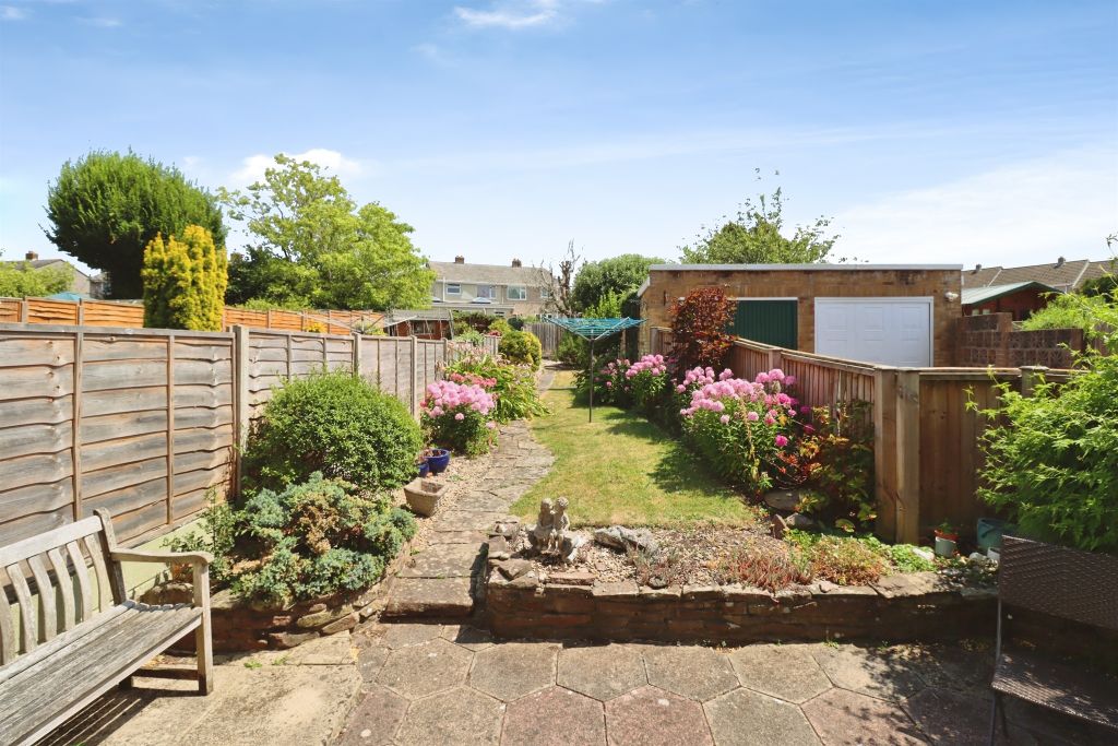 Property photo 2 of 12