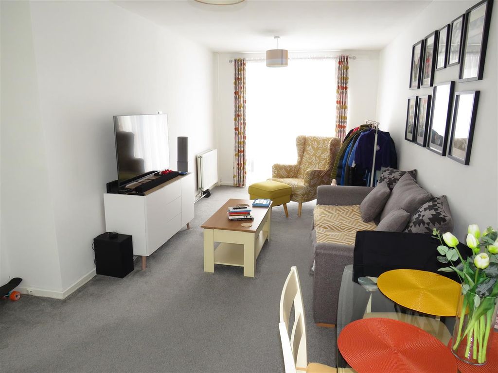 Property photo 3 of 8 Img_1699.Jpg