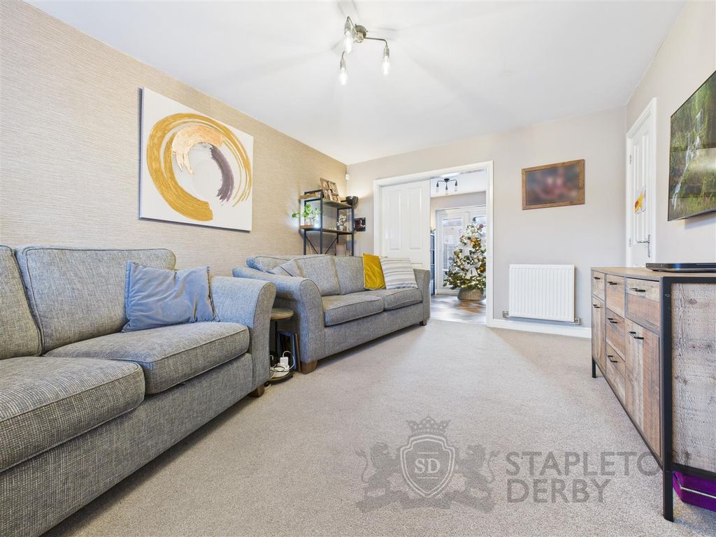 Property photo 2 of 19 Cam04709G0-Pr0281-Still005.Jpg