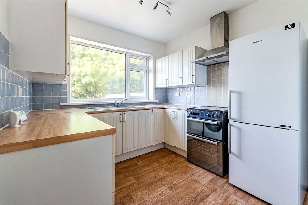 Property photo 2 of 13 Kitchen