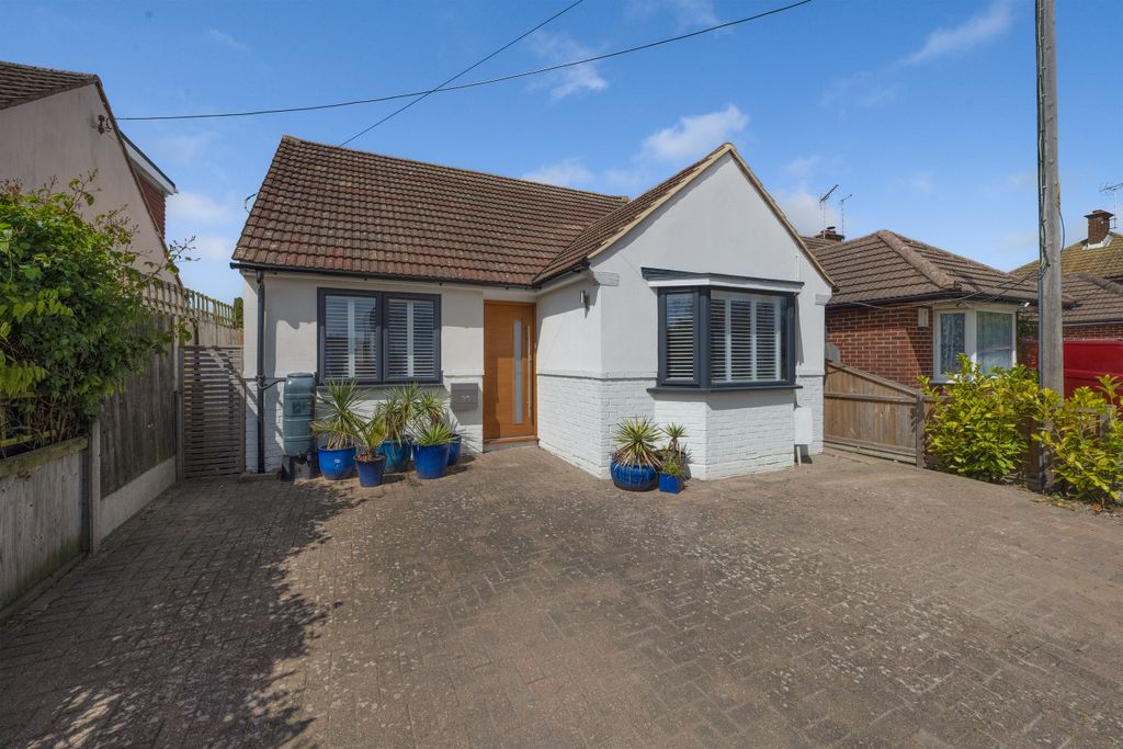 Property photo 1 of 15 Front