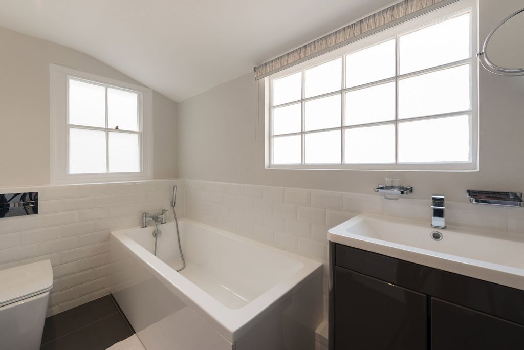 Additional image 20 of 7 bed terraced house for saleNelson Crescent, Ramsgate CT11