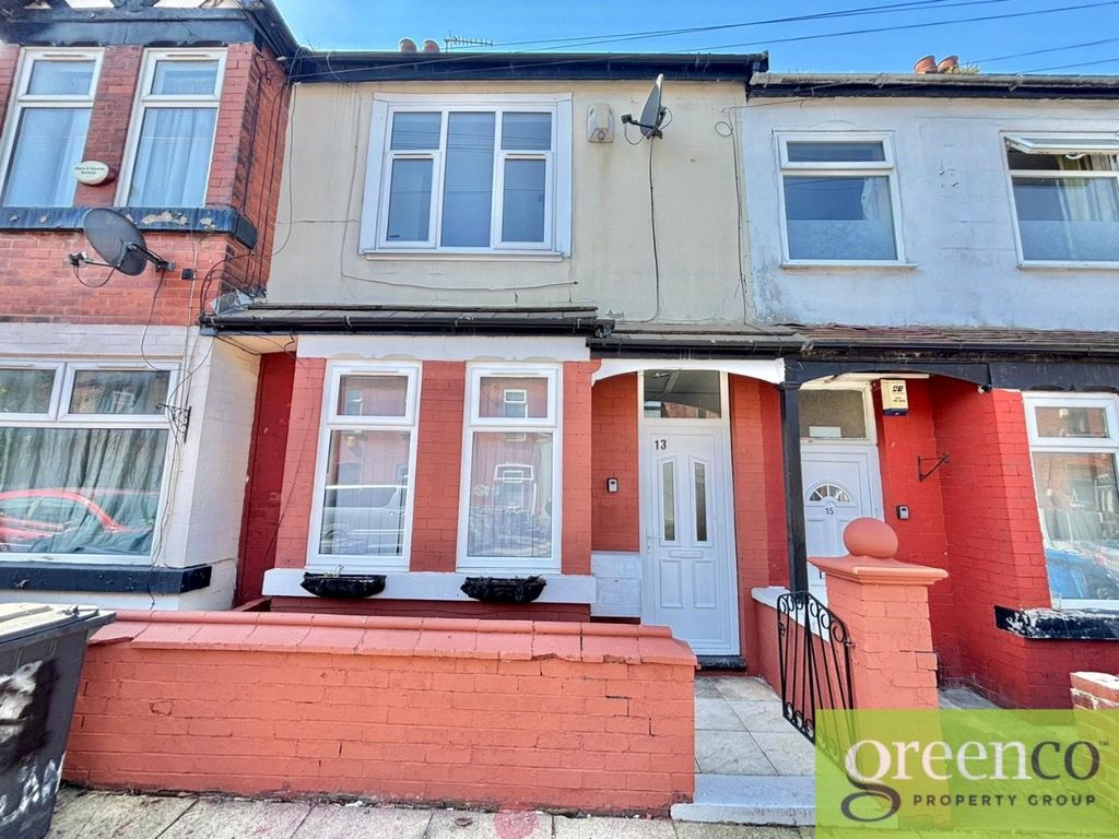 Property photo 1 of 12