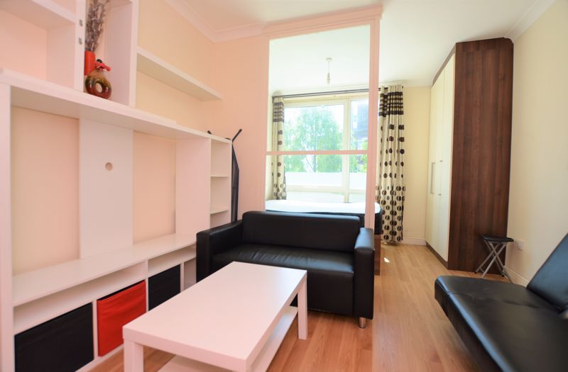 Property photo 3 of 7 Photo 4