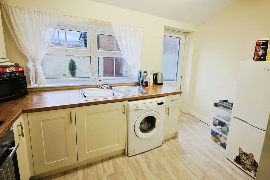 Property photo 3 of 7 Pbox-Img.Jpg