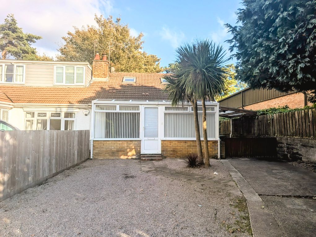 Property photo 1 of 9 Dining Room