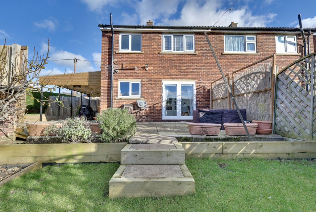 Property photo 3 of 19 Picture No. 33
