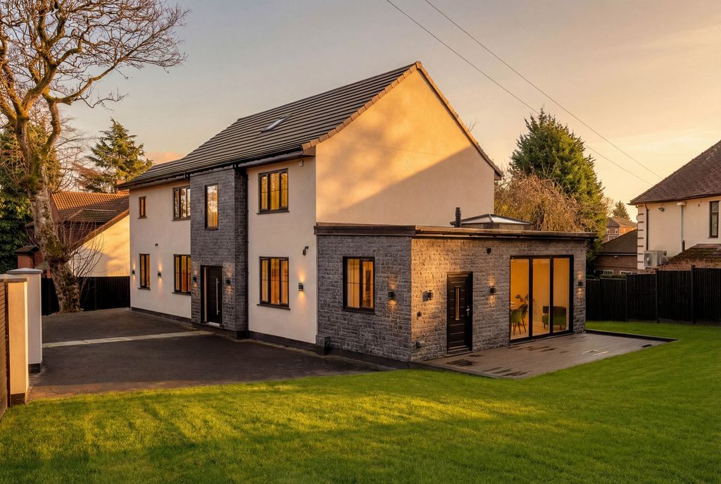 Property photo 1 of 28