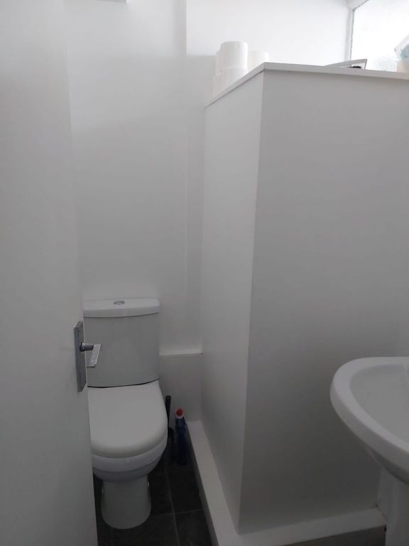 Property photo 3 of 23