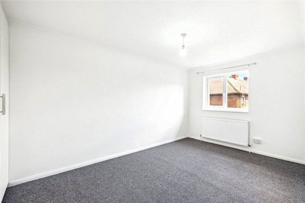 Property photo 3 of 16 Picture No. 03