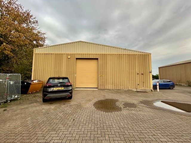 Property photo 2 of 7 Photo 1