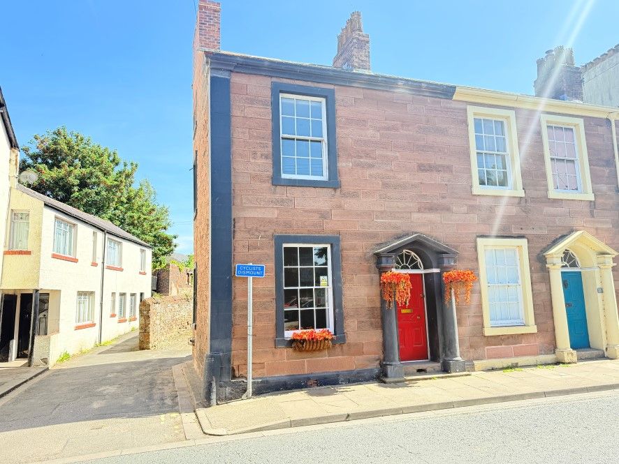 Property photo 1 of 8