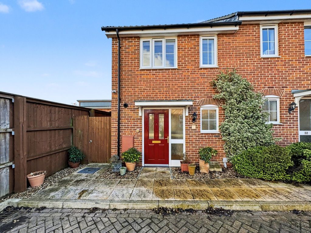 Property photo 1 of 25