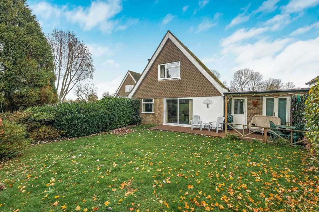 Property photo 1 of 21