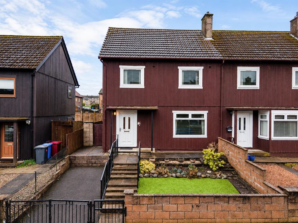 Property photo 1 of 17 18 Helmsdale Crescent Dundee New Ext-1.Jpg