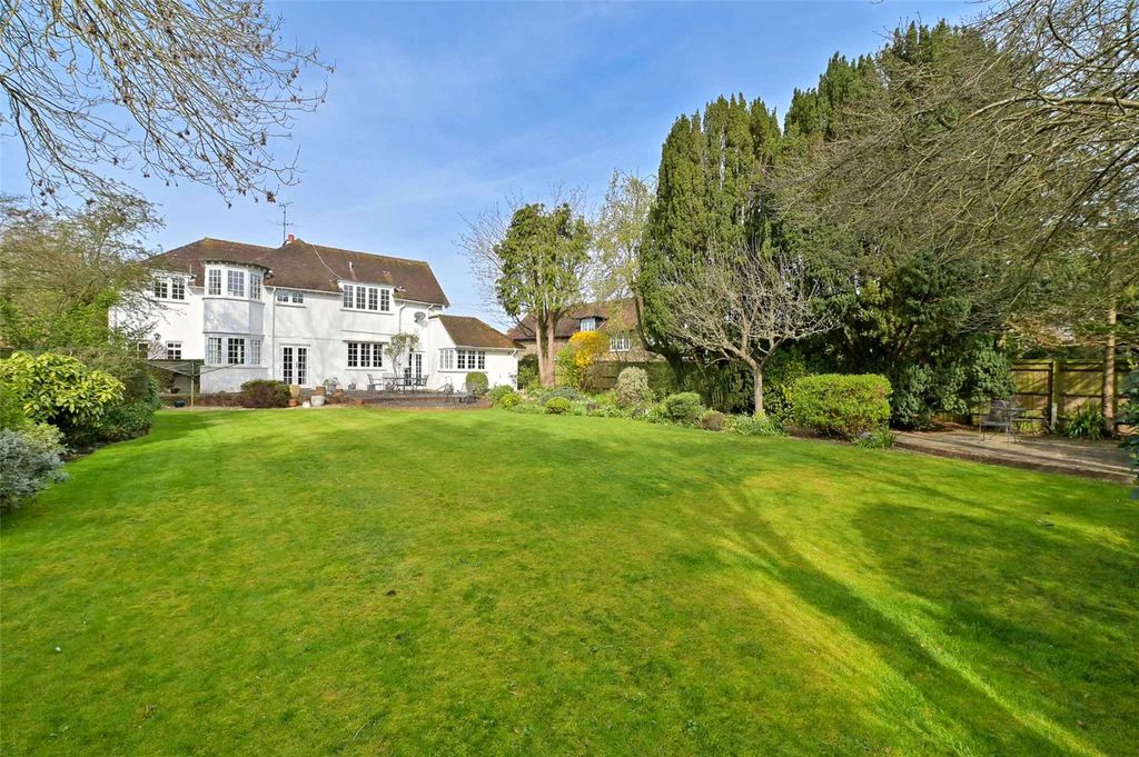 Property photo 2 of 23 Rear Garden