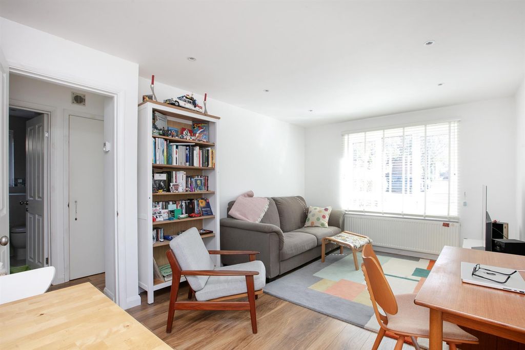 Property photo 2 of 17 3Y6A5050.Jpg