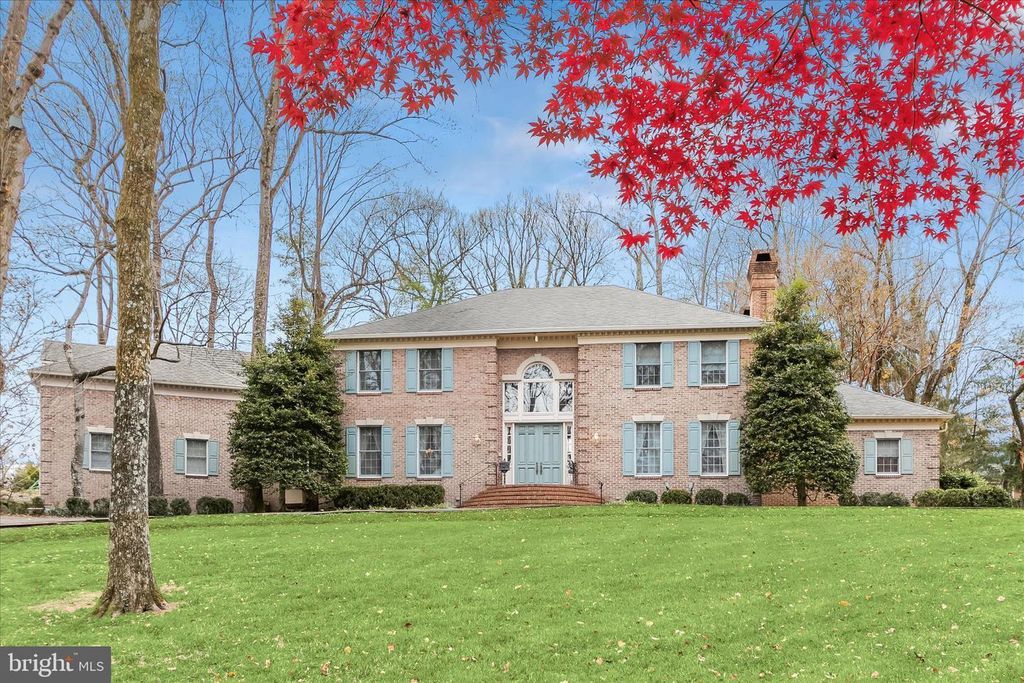 Property photo 1 of 21