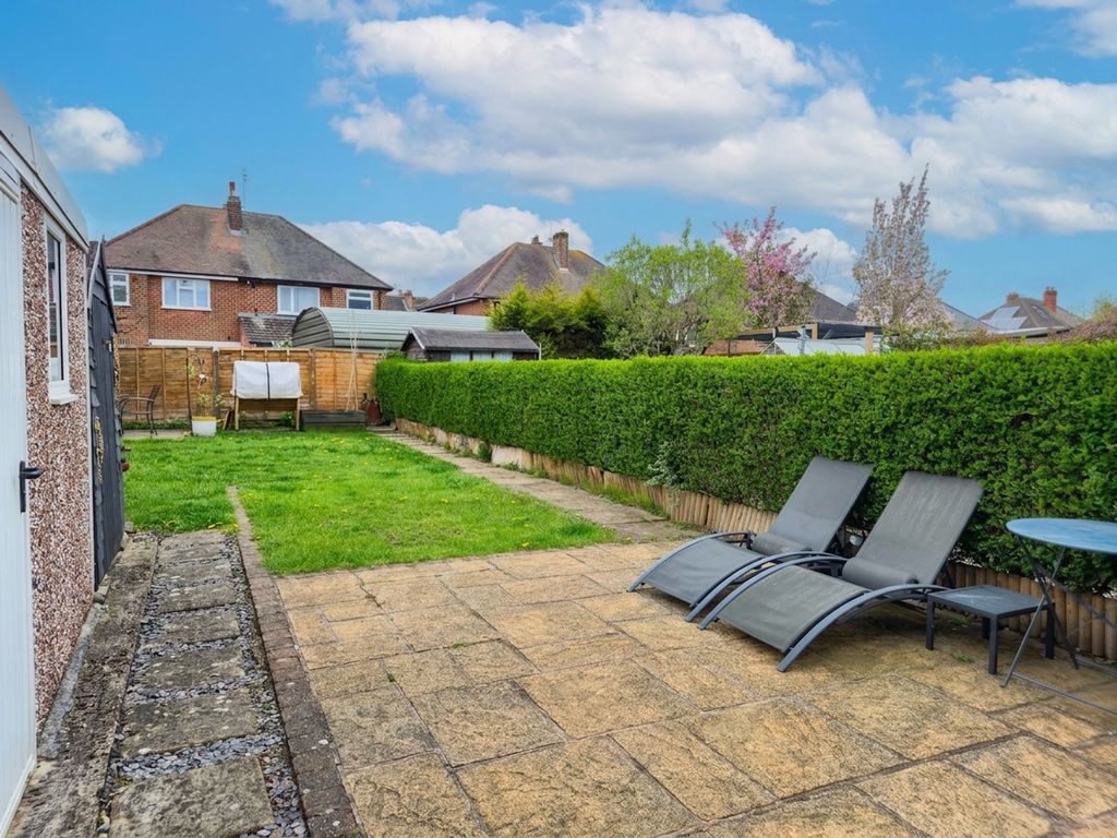 Property photo 3 of 20