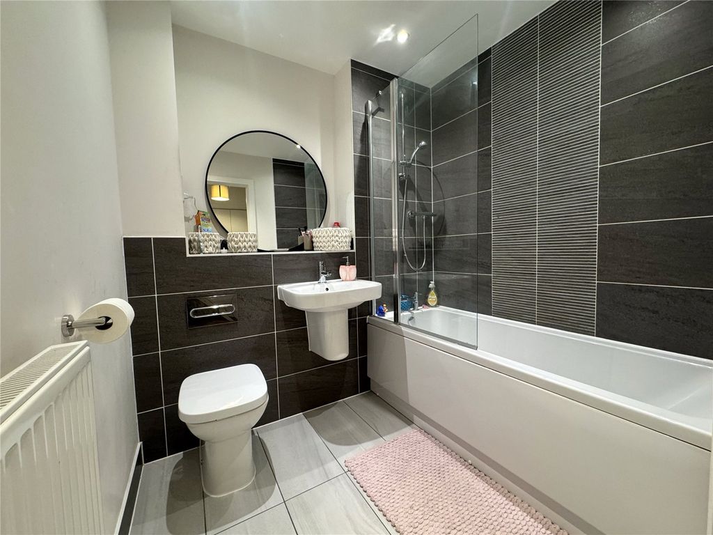 Property photo 2 of 8 Picture No. 05